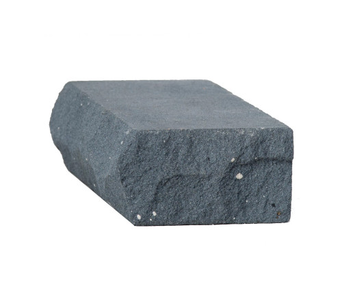 Кирпич силикатный одинарный лицевой полнотелый рустированный угловой гидрофобизированный (СОЛПоРуГ) темно-серый